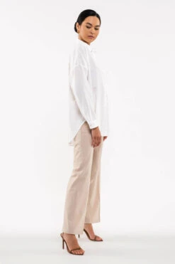 Collared Button Down Top -Gustwillers Clothing Shop Collared Button Down Top WHITE 3 05708.1711639318