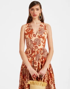 Sleeveless Big Dress V-Neck Reef Pale Pink In Summer Poplin 2 Sleeveless Big Dress V-Neck Reef Pale Pink In Summer Poplin -Gustwillers Clothing Shop DRE0787COT039REE01 PI02 2