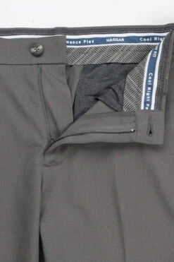Haggar Cool Right® Performance Flex Pant Straight Fit -Gustwillers Clothing Shop Haggar Cool Right Performance Flex Pant Straight Fit S 4 24875.1710529299