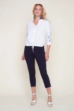 Renuar Pull On 23" Cropped Pant 2 Renuar Pull On 23" Cropped Pant -Gustwillers Clothing Shop Renuar Pull On 23 Cropped Pant S 3 03052.1710521270