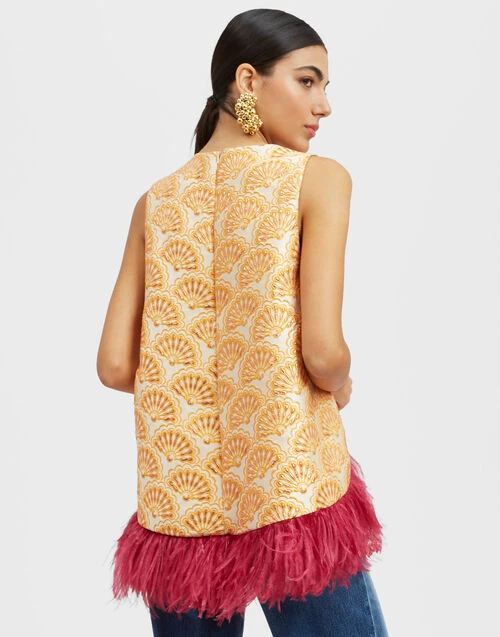 La Scala Top Fans Gold in Jacquard With Feathers La Scala Top Fans Gold In Jacquard With Feathers -Gustwillers Clothing Shop TOP0013JCQ072FAN02 YE05 1