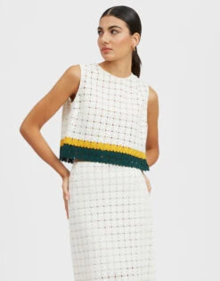 Aria Top Clover White In Embroidered Cotton