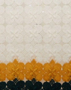 Aria Top Clover White In Embroidered Cotton 5 Aria Top Clover White In Embroidered Cotton -Gustwillers Clothing Shop TOP0125EMB030CLO04 WH01 6