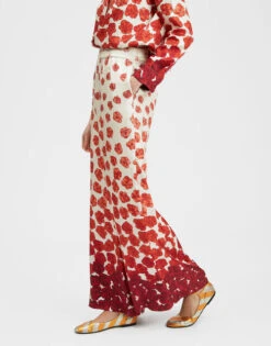 Palazzo Pants Haze Placèe Red In Silk Twill -Gustwillers Clothing Shop TRO0003SIL001HAZ01 RE01 3