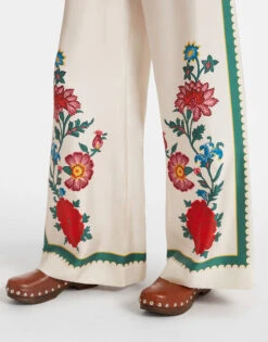 Palazzo Pants Dragonflower Placée Multicolor In Silk Twill 4 Palazzo Pants Dragonflower Placée Multicolor In Silk Twill -Gustwillers Clothing Shop TRO0026SIL001DRE05 MU01 4