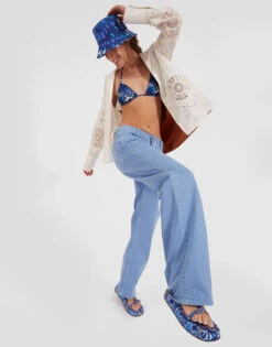 Better Than Your Boyfriend Jeans Light Blue In Denim -Gustwillers Clothing Shop TRO0091DEN001SOLID BU01 5