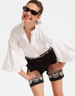 Boyfriend Shorts Medallion Placée Black In Shot Cotton -Gustwillers Clothing Shop TRO0131COT058MED01 BL01 4