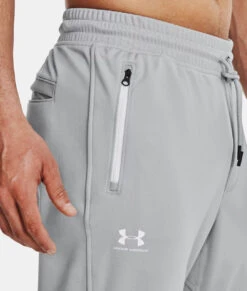 Under Armour® Sportstyle Joggers 4 Under Armour® Sportstyle Joggers -Gustwillers Clothing Shop Under Armour Sportstyle Joggers MODGRAY 4 63487.1711634612